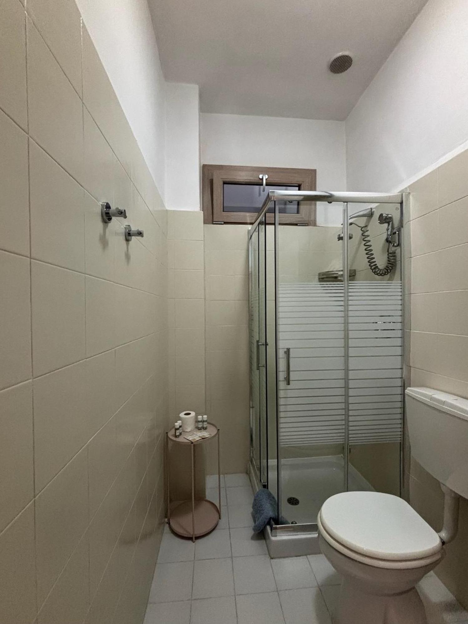 Domus Hotel Caselle Torinese Extérieur photo