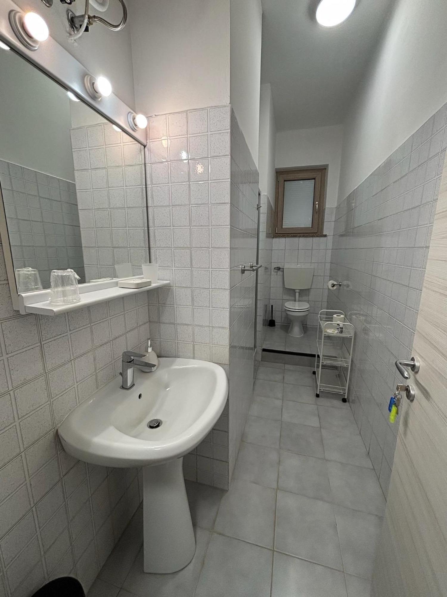 Domus Hotel Caselle Torinese Extérieur photo